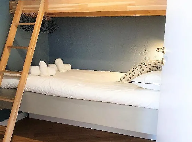 La Riviere - Aiguille Du Midi *