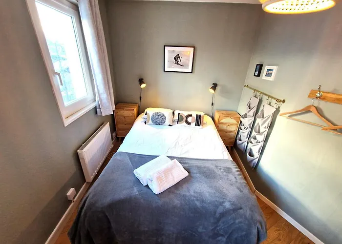 La Riviere - Aiguille Du Midi *